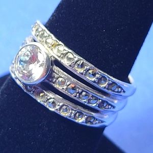 ❤ ESTERLING SILVER RING SIZE 7